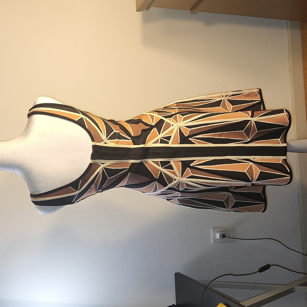 HERVE LEGER brand new, geometric, never worn A-line dress size small - Picture 9 of 9